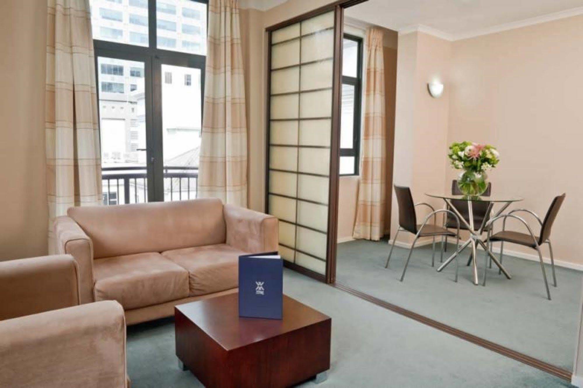 Aspect Apartments Уелингтън Екстериор снимка