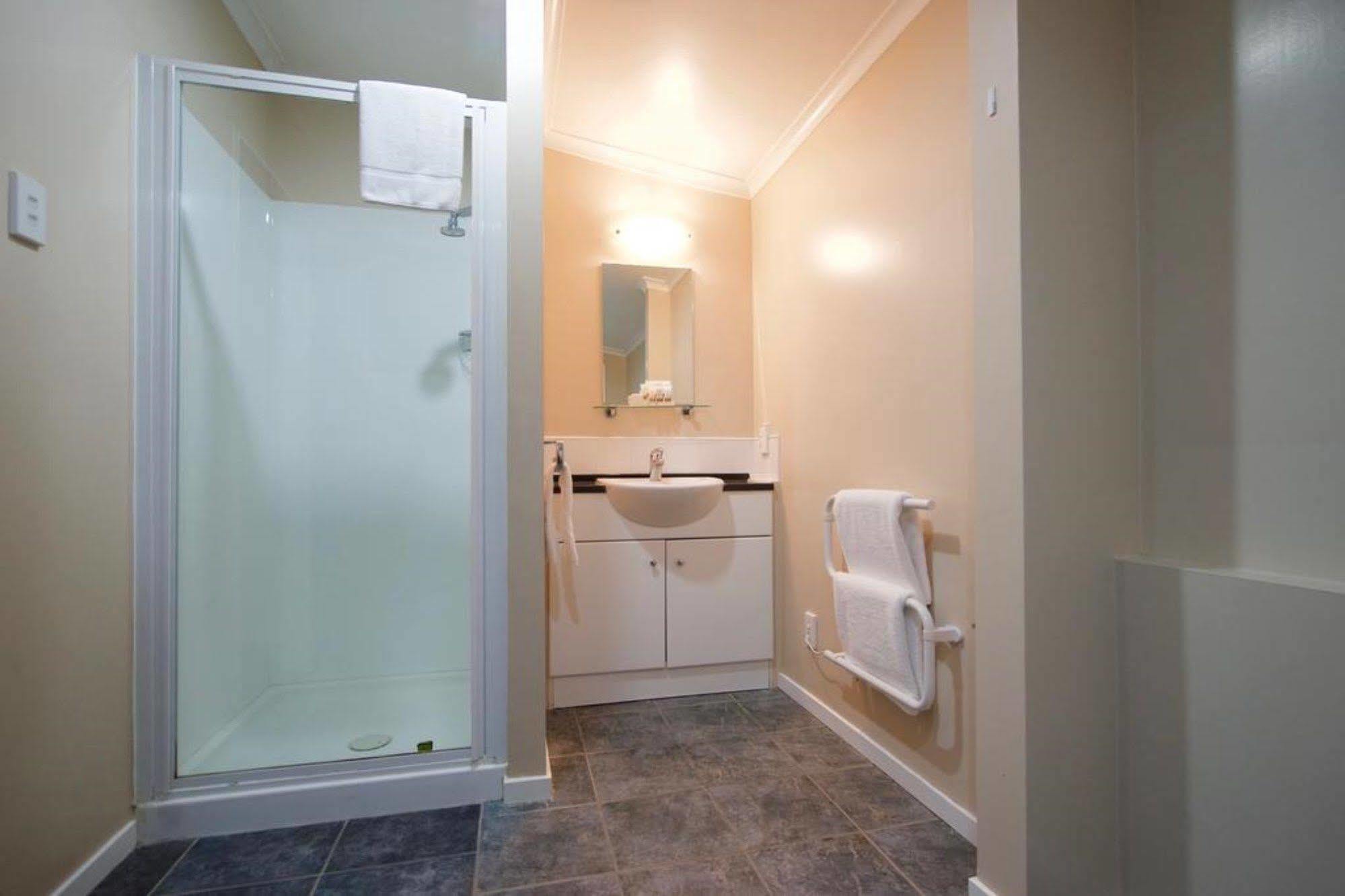 Aspect Apartments Уелингтън Екстериор снимка